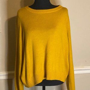 Yellow Sweater Size: XL